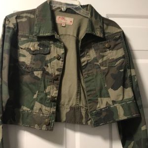 Half cut army jacket